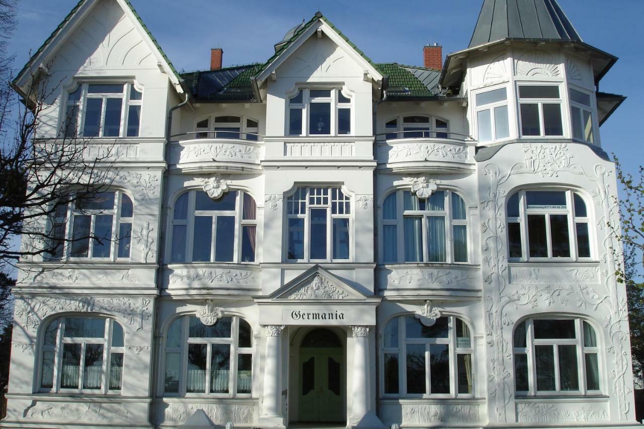 Villa Germania Fewo Buege ゼーバート・ヘリングスドルフ エクステリア 写真